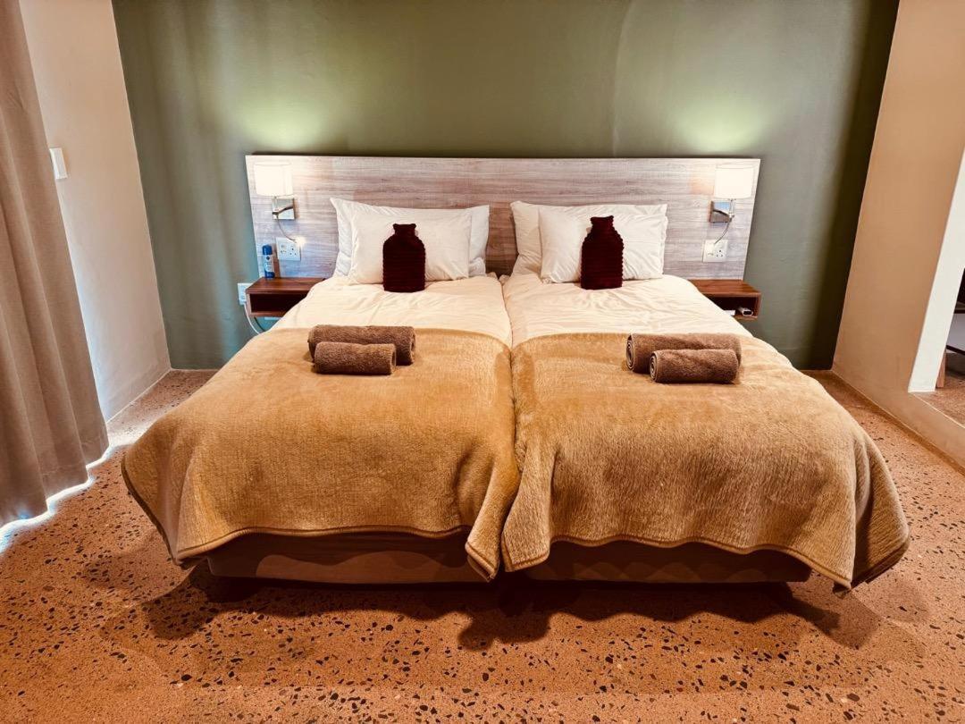 Flying Ostrich Guesthouse & Self-Catering Accommodation Mariental Zimmer foto