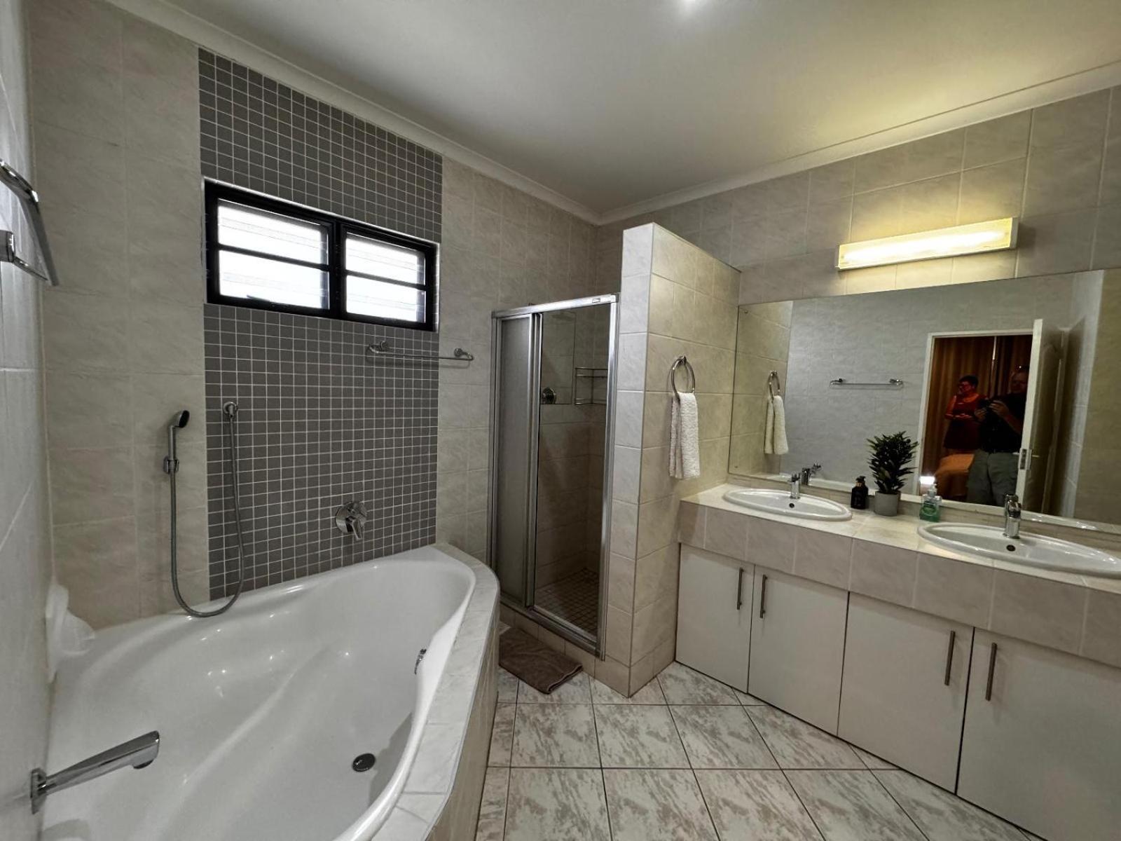 Flying Ostrich Guesthouse & Self-Catering Accommodation Mariental Zimmer foto