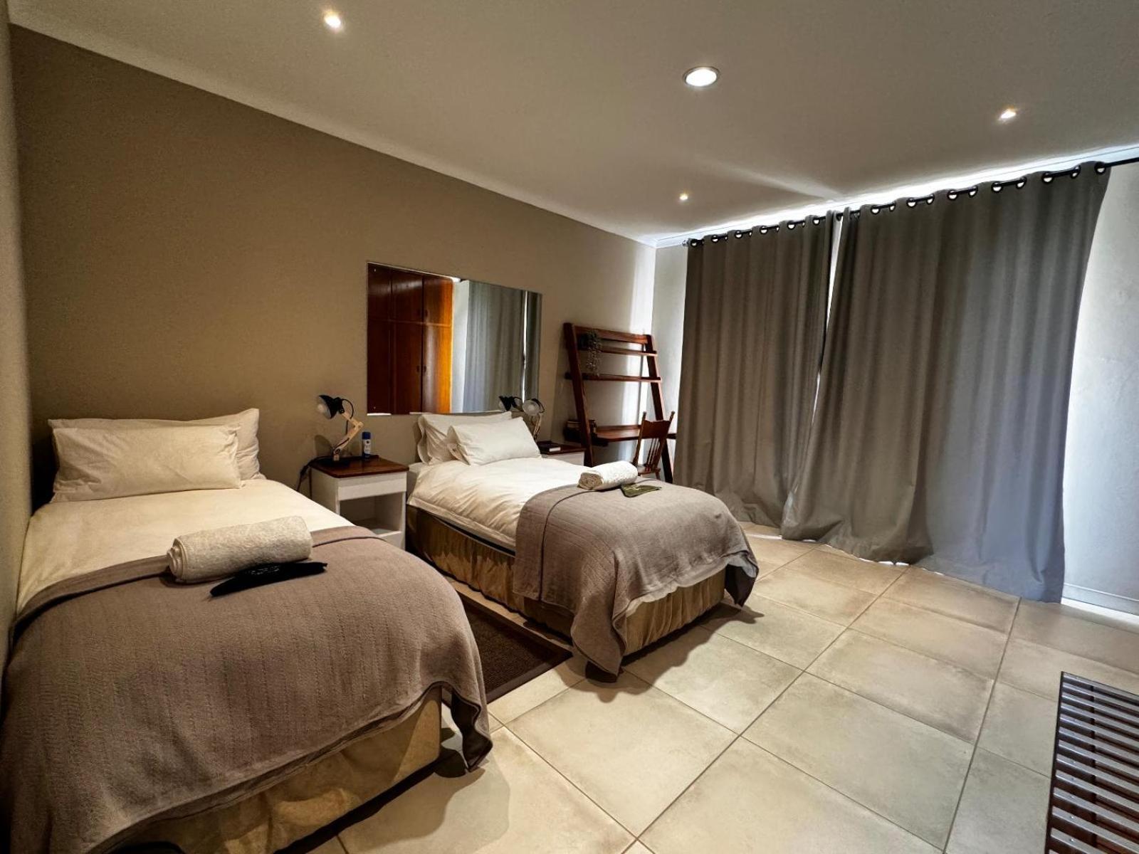 Flying Ostrich Guesthouse & Self-Catering Accommodation Mariental Zimmer foto